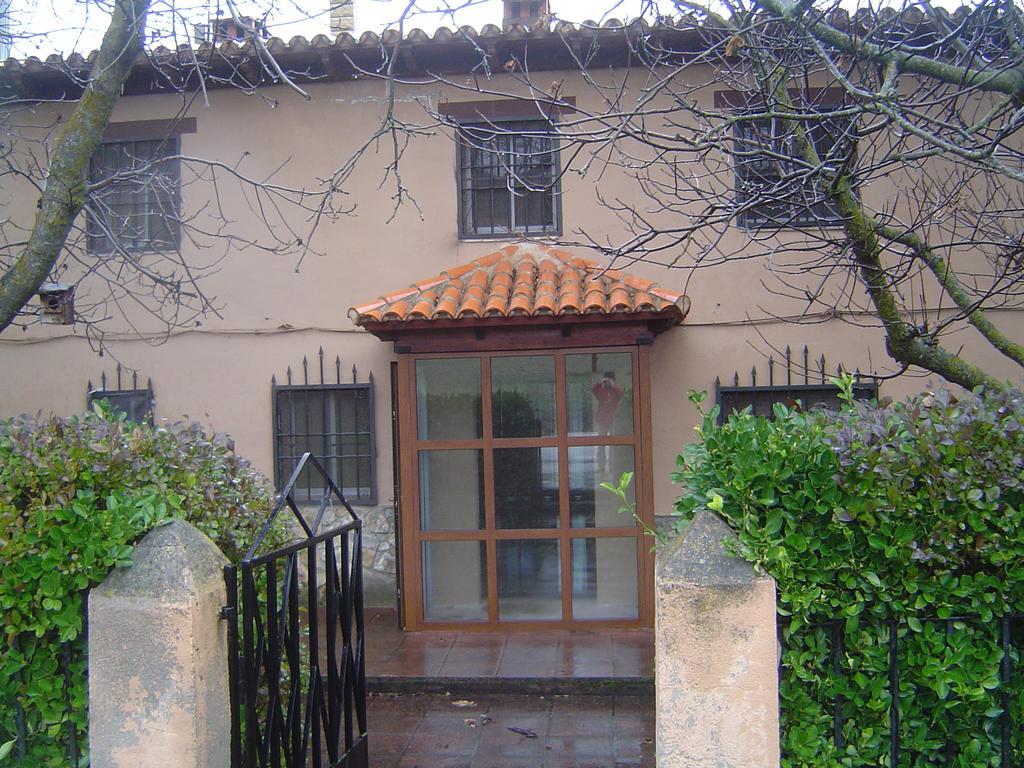 Casa Santiuste Βίλα Corduente Εξωτερικό φωτογραφία